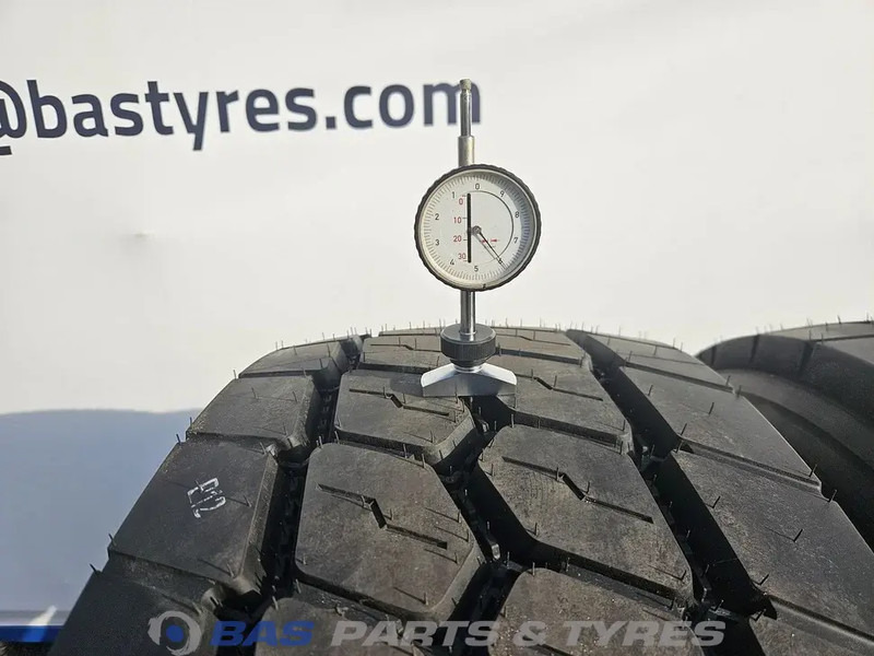 Pirelli Pirelli 385/65R22.5 G02 Pro Multiaxle 164/158 K M+S 3PMSF gebruikte set - Pneu pour Camion: photos 3 Pirelli Pirelli 385/65R22.5 G02 Pro Multiaxle 164/158 K M+S 3PMSF gebruikte set - Pneu pour Camion: photos 3