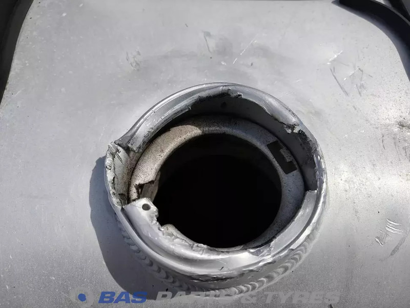 Renault Brandstoftank Renault 330 Liter G0803 - Réservoir de carburant pour Camion: photos 5 Renault Brandstoftank Renault 330 Liter G0803 - Réservoir de carburant pour Camion: photos 5