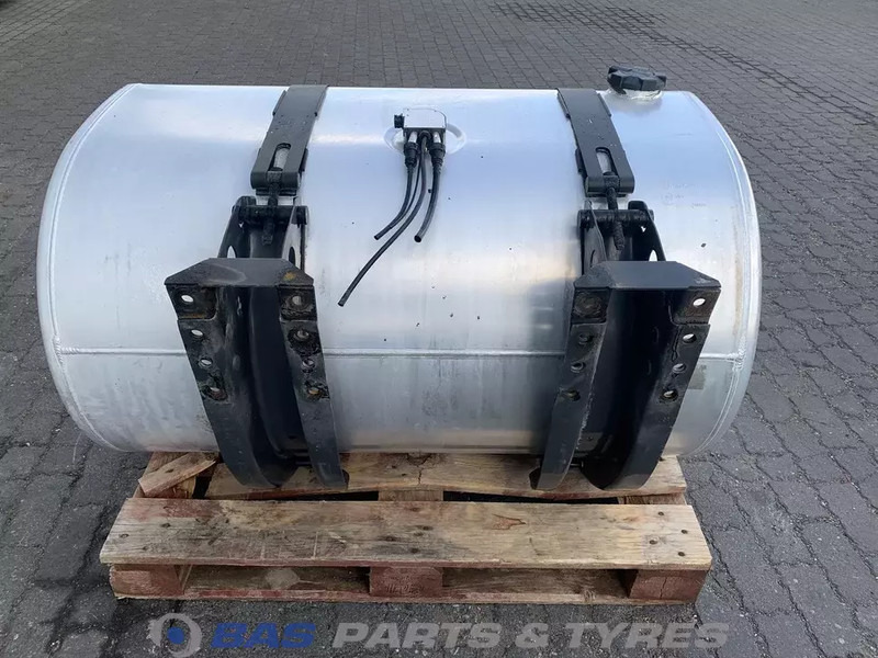 Renault Brandstoftank Renault 490 Liter G0000182 - Réservoir de carburant pour Camion: photos 3 Renault Brandstoftank Renault 490 Liter G0000182 - Réservoir de carburant pour Camion: photos 3