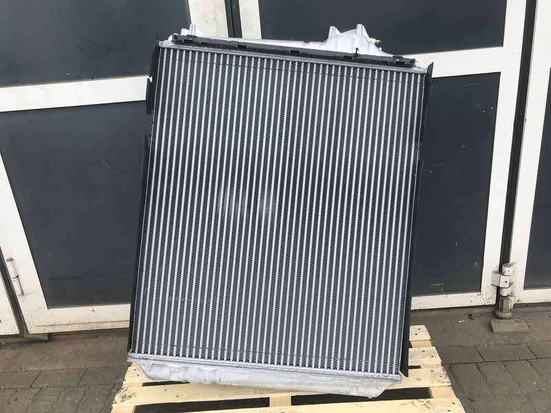 Renault  - Intercooler pour Camion: photos 2 Renault  - Intercooler pour Camion: photos 2