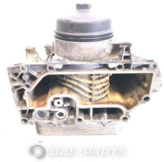 Renault Oliefilterhuis Renault 7423196202 - Filtre à huile pour Camion: photos 3 Renault Oliefilterhuis Renault 7423196202 - Filtre à huile pour Camion: photos 3