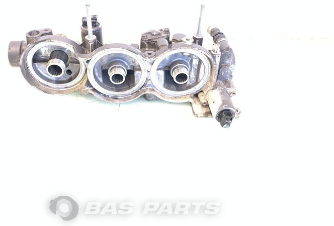 Renault Oliefilterhuis Renault 7423897195 - Filtre à huile pour Camion: photos 1 Renault Oliefilterhuis Renault 7423897195 - Filtre à huile pour Camion: photos 1