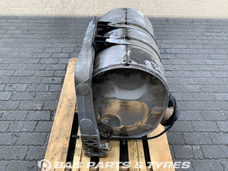 Renault Premium Euro 4-5 - Silencieux pour Camion: photos 3 Renault Premium Euro 4-5 - Silencieux pour Camion: photos 3