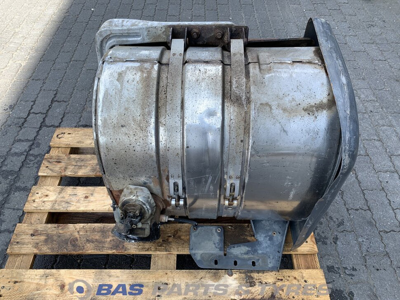 Renault Premium Euro 4-5 Uitlaatdemper Renault 7420899867 - Silencieux pour Camion: photos 4 Renault Premium Euro 4-5 Uitlaatdemper Renault 7420899867 - Silencieux pour Camion: photos 4