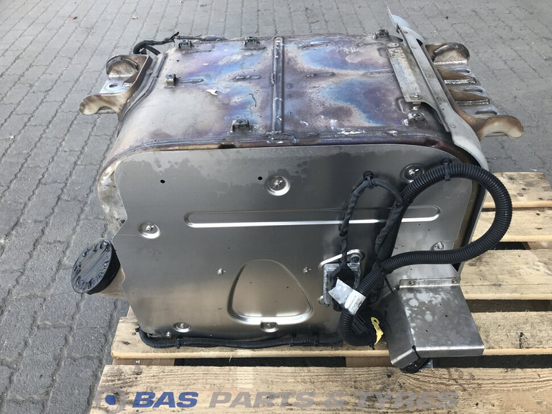 Renault Uitlaatdemper Renault 7421750067 - Silencieux pour Camion: photos 3 Renault Uitlaatdemper Renault 7421750067 - Silencieux pour Camion: photos 3