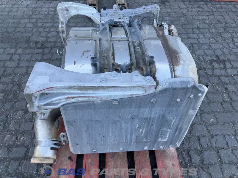 Renault Uitlaatdemper Renault 7422396038 - Silencieux pour Camion: photos 4 Renault Uitlaatdemper Renault 7422396038 - Silencieux pour Camion: photos 4