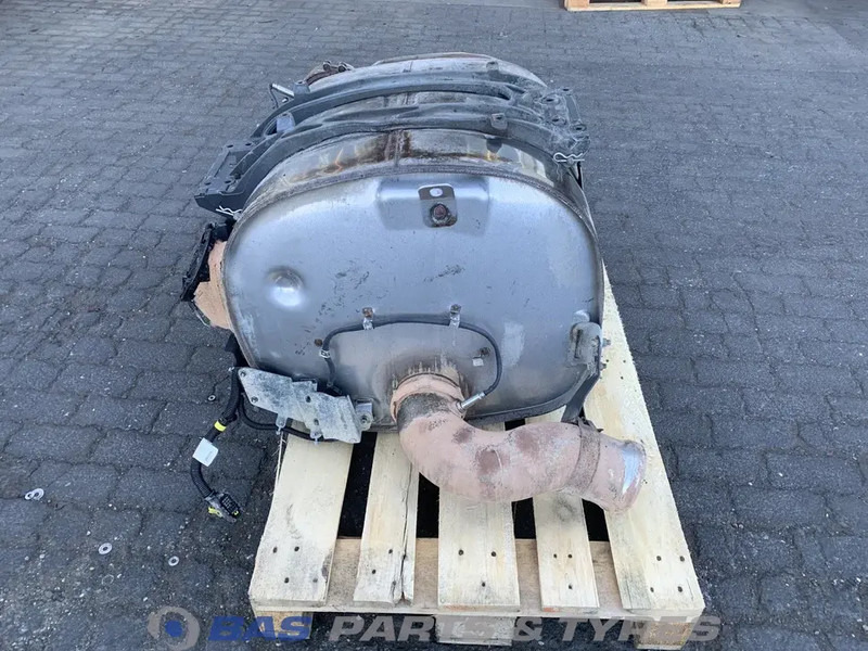 Renault Uitlaatdemper Renault 7422495990 - Silencieux pour Camion: photos 2 Renault Uitlaatdemper Renault 7422495990 - Silencieux pour Camion: photos 2