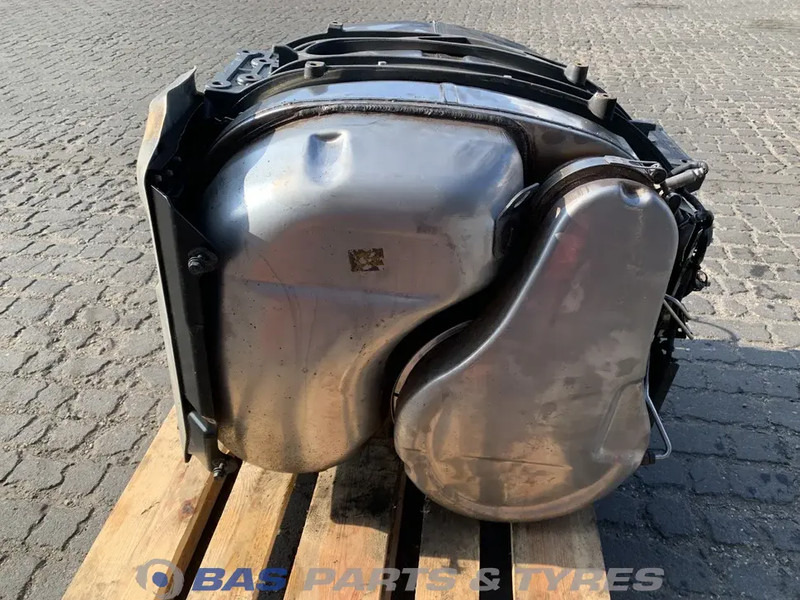 Renault Uitlaatdemper Renault 7422495990 - Silencieux pour Camion: photos 2 Renault Uitlaatdemper Renault 7422495990 - Silencieux pour Camion: photos 2