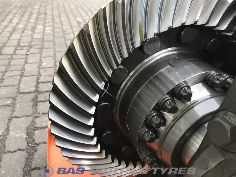 Scania Differentieel Scania R-780 2035701 - Différentiel pour Camion: photos 5 Scania Differentieel Scania R-780 2035701 - Différentiel pour Camion: photos 5