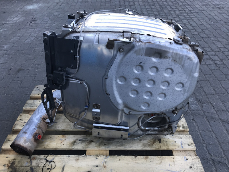 Scania - Silencieux pour Camion: photos 1 Scania - Silencieux pour Camion: photos 1