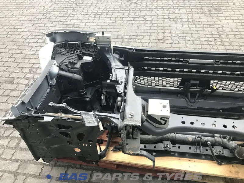 Scania P-Serie NextGen Bumper Scania 2307678 - Pare-chocs pour Camion: photos 4 Scania P-Serie NextGen Bumper Scania 2307678 - Pare-chocs pour Camion: photos 4