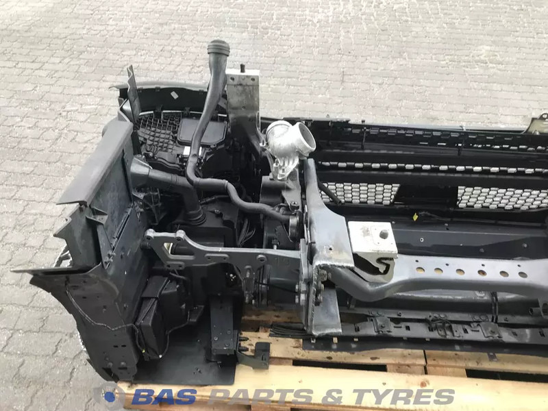 Scania R-Serie NextGen - Pare-chocs pour Camion: photos 4 Scania R-Serie NextGen - Pare-chocs pour Camion: photos 4