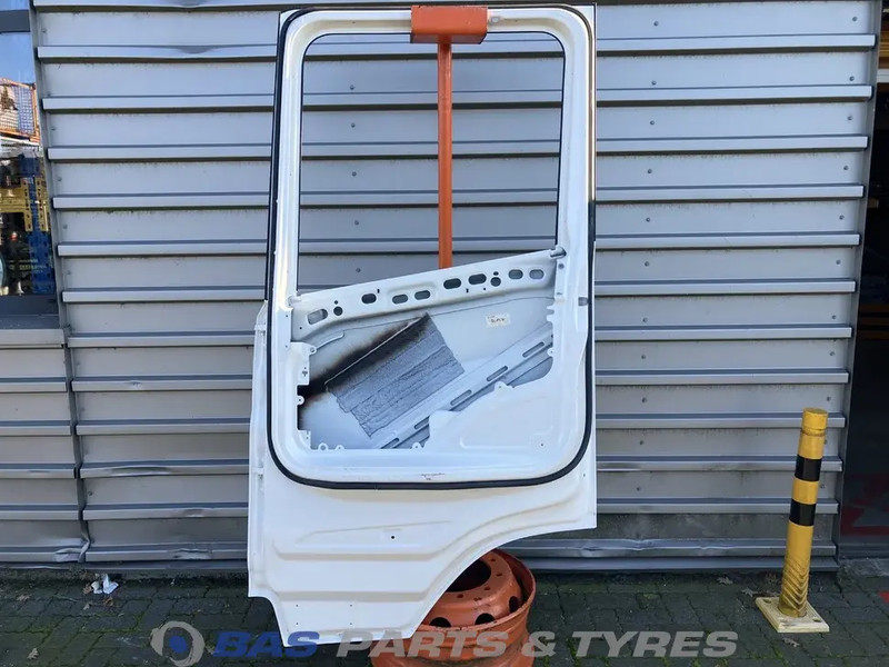 Scania R-Serie NextGen Portier Rechts Scania 2044984 - Portière et pièces pour Camion: photos 2 Scania R-Serie NextGen Portier Rechts Scania 2044984 - Portière et pièces pour Camion: photos 2