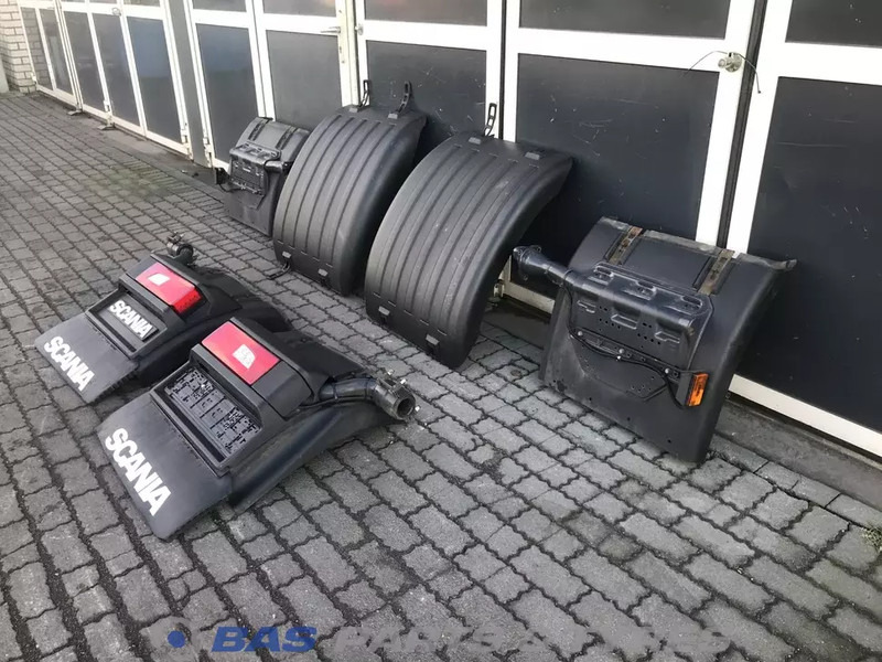 Scania Spatscherm set Scania 1357599 - Carrosserie et extérieur pour Camion: photos 2 Scania Spatscherm set Scania 1357599 - Carrosserie et extérieur pour Camion: photos 2