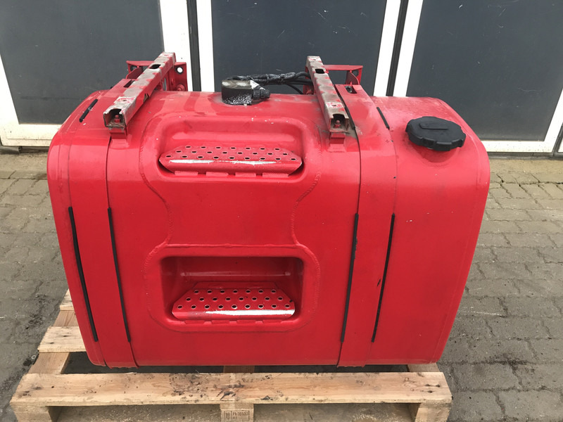 Volvo Brandstoftank Volvo 385 Liter 21573256 - Réservoir de carburant pour Camion: photos 1 Volvo Brandstoftank Volvo 385 Liter 21573256 - Réservoir de carburant pour Camion: photos 1