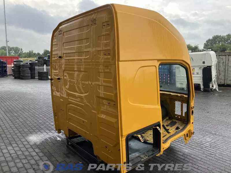 Volvo FH4 Volvo Globetrotter XL L2H3 82271702 - Cabine et intérieur pour Camion: photos 3 Volvo FH4 Volvo Globetrotter XL L2H3 82271702 - Cabine et intérieur pour Camion: photos 3