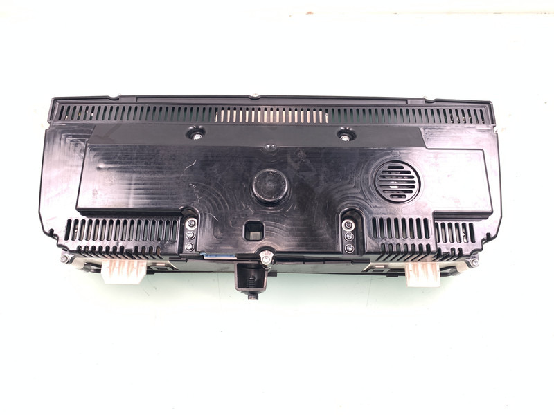 Volvo - Panel de instrumentos pour Camion: photos 2 Volvo - Panel de instrumentos pour Camion: photos 2