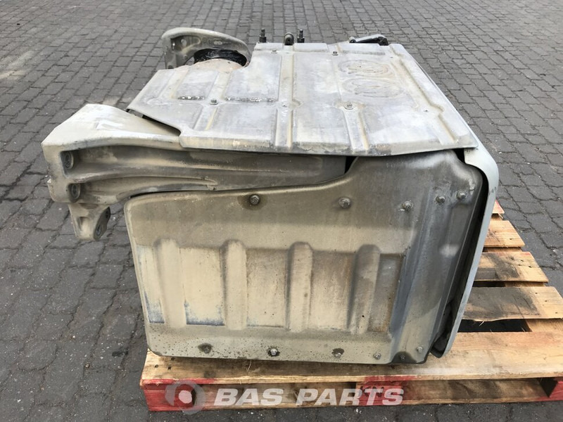 Volvo Uitlaatdemper Volvo 21364820 - Silencieux pour Camion: photos 2 Volvo Uitlaatdemper Volvo 21364820 - Silencieux pour Camion: photos 2