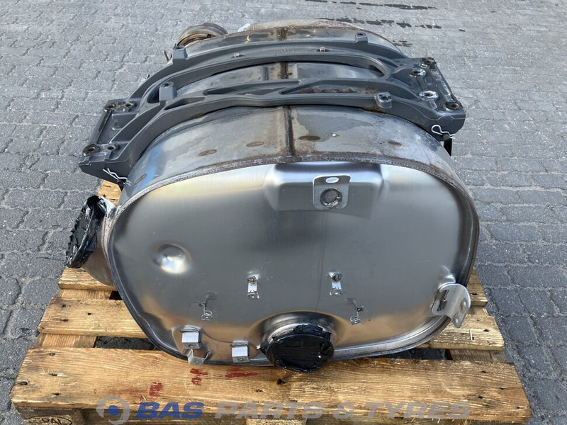 Volvo Uitlaatdemper Volvo 22396037 - Silencieux pour Camion: photos 3 Volvo Uitlaatdemper Volvo 22396037 - Silencieux pour Camion: photos 3