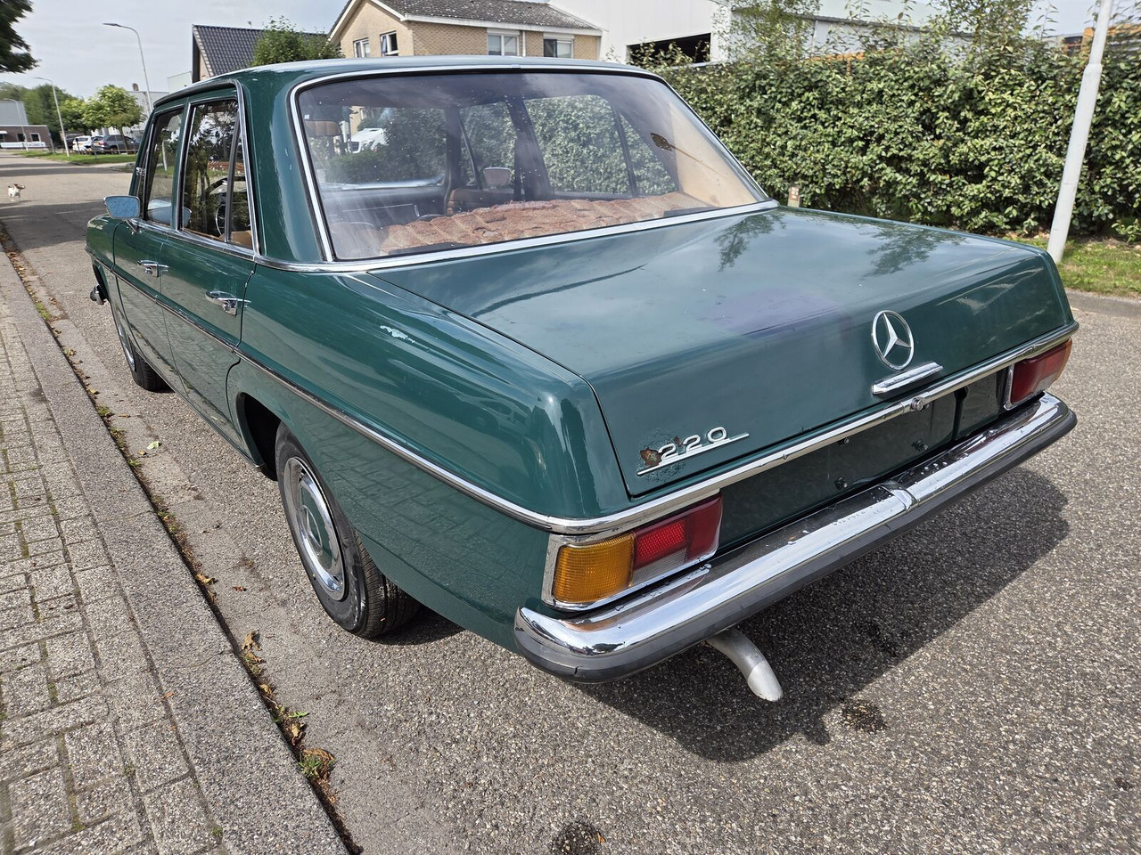 Mercedes-Benz 220 (W115) auto - Voiture: photos 5 Mercedes-Benz 220 (W115) auto - Voiture: photos 5