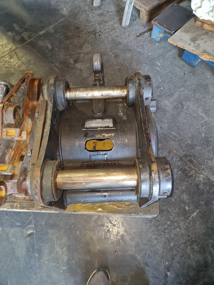 ENGANCHE RAPIDO HIDRAULICO VERACHTERT CW20H4N - Attache rapide pour Engins de chantier: photos 3 ENGANCHE RAPIDO HIDRAULICO VERACHTERT CW20H4N - Attache rapide pour Engins de chantier: photos 3