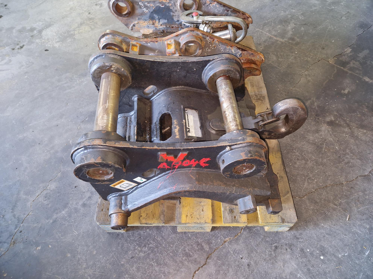 ENGANCHE RAPIDO HIDRAULICO VERACHTERT CW20H4N - Attache rapide pour Engins de chantier: photos 1 ENGANCHE RAPIDO HIDRAULICO VERACHTERT CW20H4N - Attache rapide pour Engins de chantier: photos 1