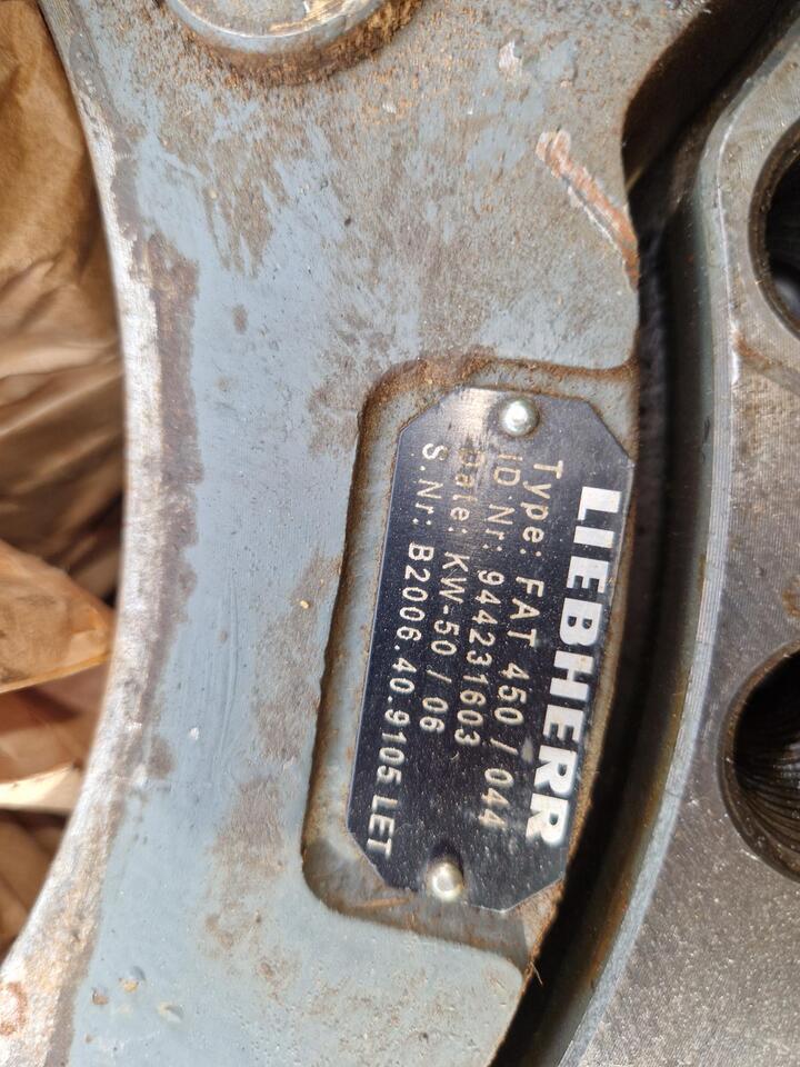 Mando Final Liebherr R954 li - Moteur de translation pour Pelle: photos 1 Mando Final Liebherr R954 li - Moteur de translation pour Pelle: photos 1