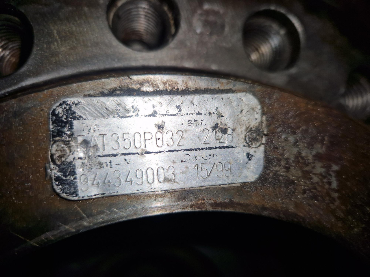 Mando final Liebherr R900B LI FAT350 P032 - Moteur de translation pour Engins de chantier: photos 1 Mando final Liebherr R900B LI FAT350 P032 - Moteur de translation pour Engins de chantier: photos 1