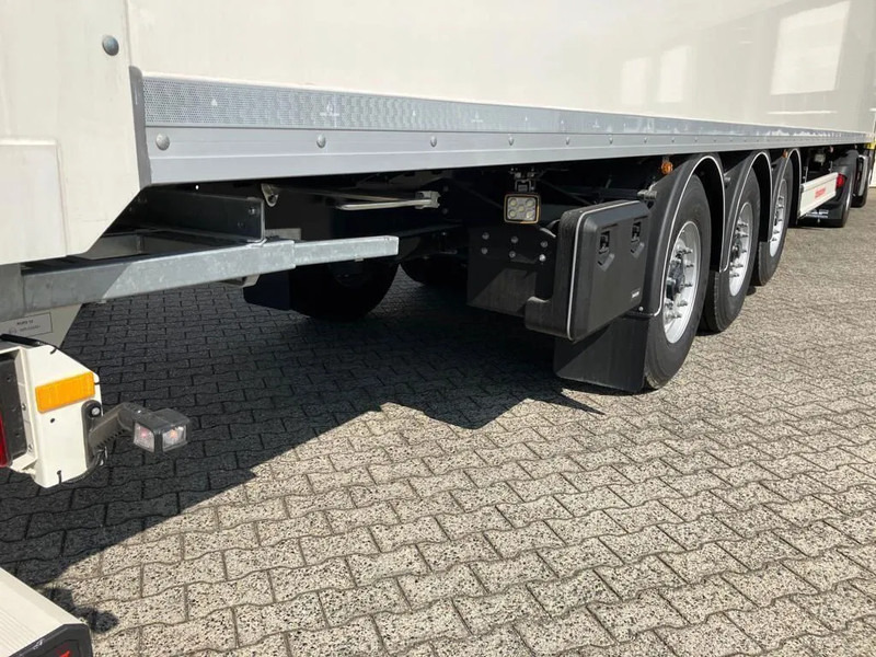 Semi-remorque fourgon neuf Kässbohrer SBT / 20 - 12 / 27 - Gesloten oplegger met 2x liftassen: photos 15
