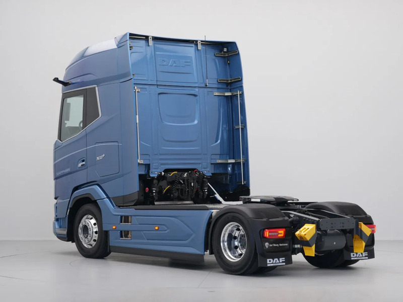 DAF XG+ 480 FT SAPPHIRE LIMITED EDITION - COMING SOON! - Tracteur routier: photos 3 DAF XG+ 480 FT SAPPHIRE LIMITED EDITION - COMING SOON! - Tracteur routier: photos 3