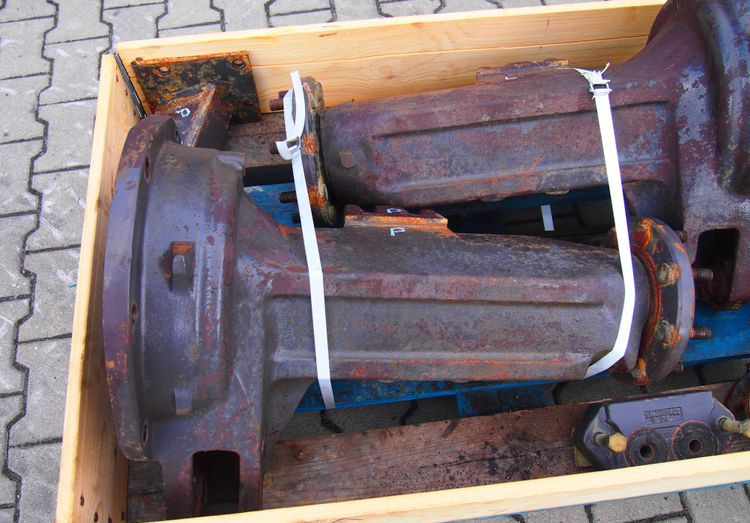 Części do Ciągnika Massey Ferguson MF 3060, 3070, 3080, 3090 Zwolnica tylna prawa i lewa do MF 3000, 6000 - Moteur de translation pour Machine agricole: photos 2 Części do Ciągnika Massey Ferguson MF 3060, 3070, 3080, 3090 Zwolnica tylna prawa i lewa do MF 3000, 6000 - Moteur de translation pour Machine agricole: photos 2