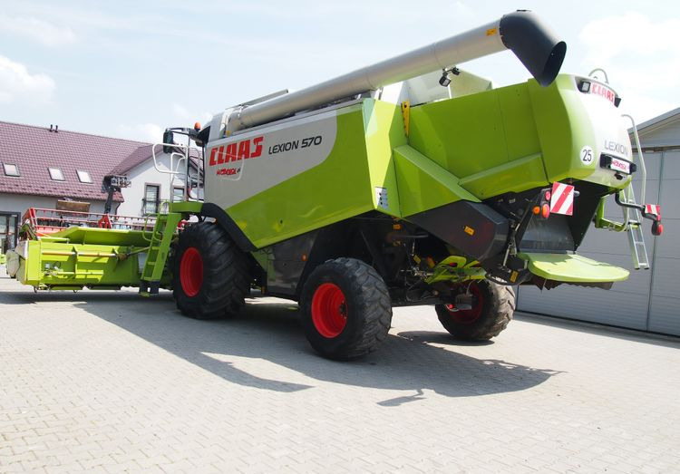 Kombajn zbożawy Claas Lexon 570 Kombajn zbożowy CLAAS LEXION 570+ heder VARIO 7,5m - Moissonneuse-batteuse: photos 5 Kombajn zbożawy Claas Lexon 570 Kombajn zbożowy CLAAS LEXION 570+ heder VARIO 7,5m - Moissonneuse-batteuse: photos 5