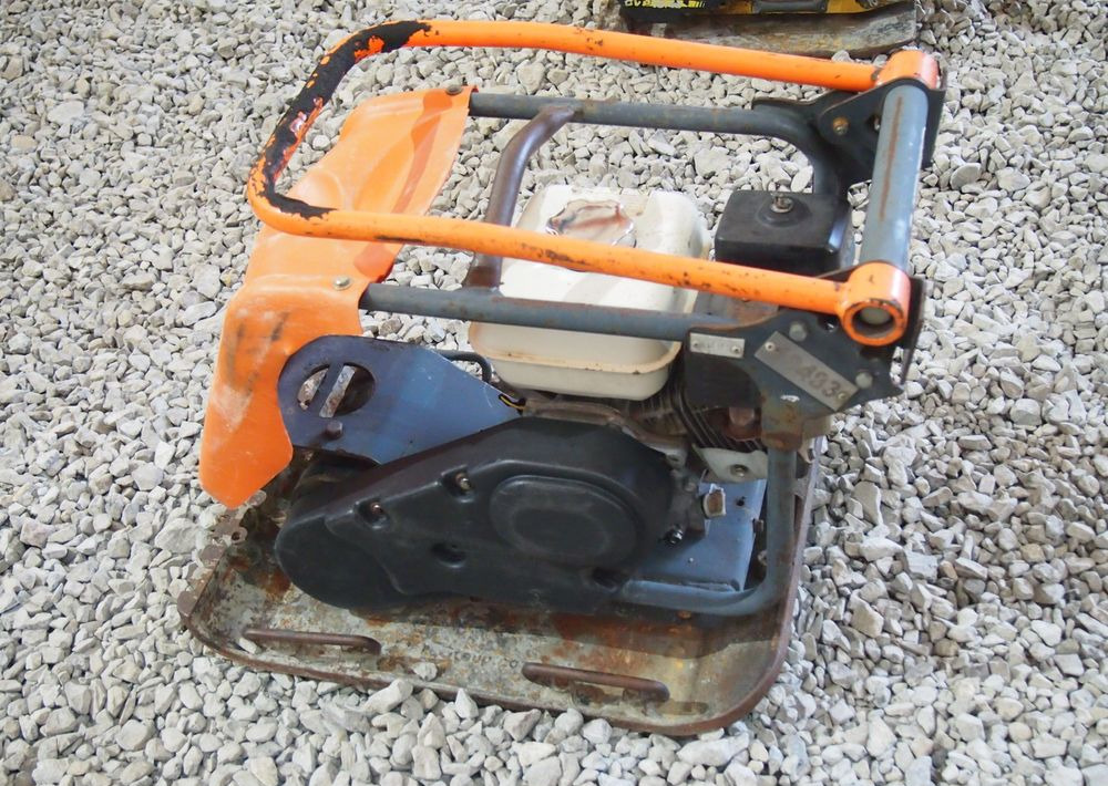 Ubijarka Belle PC5000E 2009 Zagęszczarka ubijarka Bella - Plaque vibrante: photos 4 Ubijarka Belle PC5000E 2009 Zagęszczarka ubijarka Bella - Plaque vibrante: photos 4