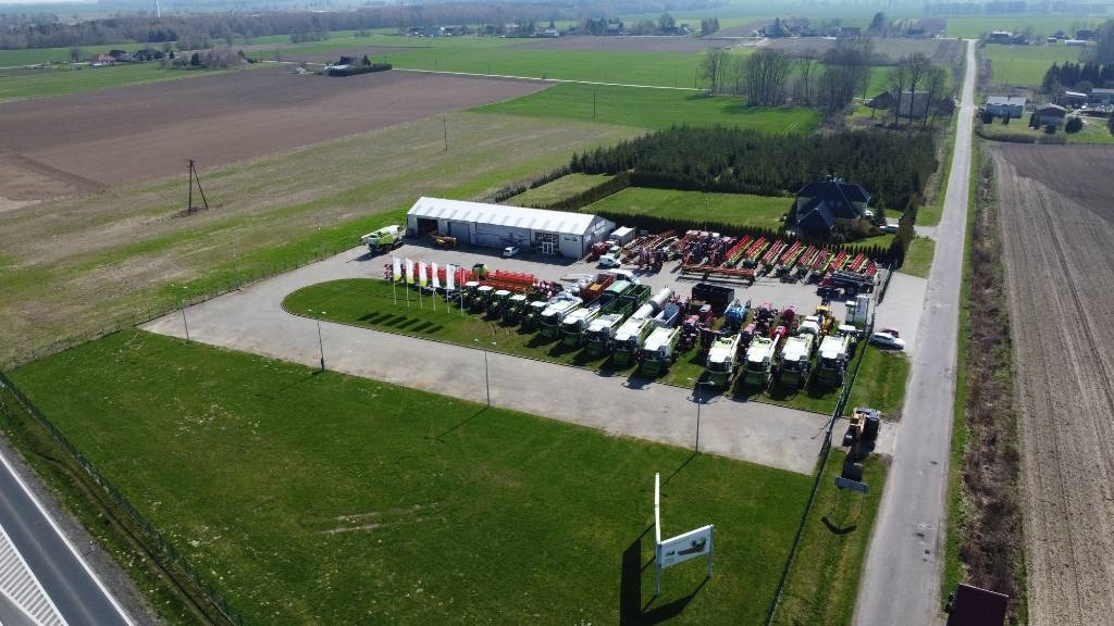 Claas Axion 850 CIS+/KILKANAŚCIE SZT. W OFERCIE - Tracteur agricole: photos 3 Claas Axion 850 CIS+/KILKANAŚCIE SZT. W OFERCIE - Tracteur agricole: photos 3