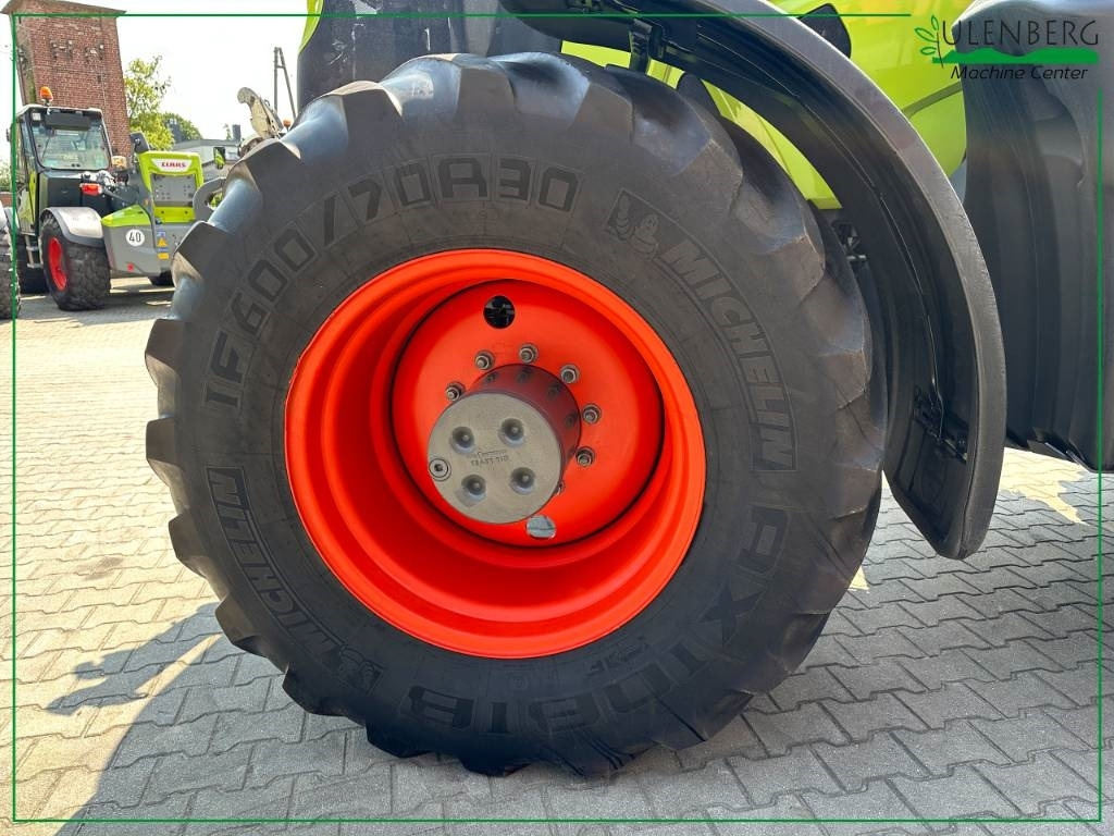 Tracteur agricole Claas Axion 870 Cmatic: photos 8 Tracteur agricole Claas Axion 870 Cmatic: photos 8