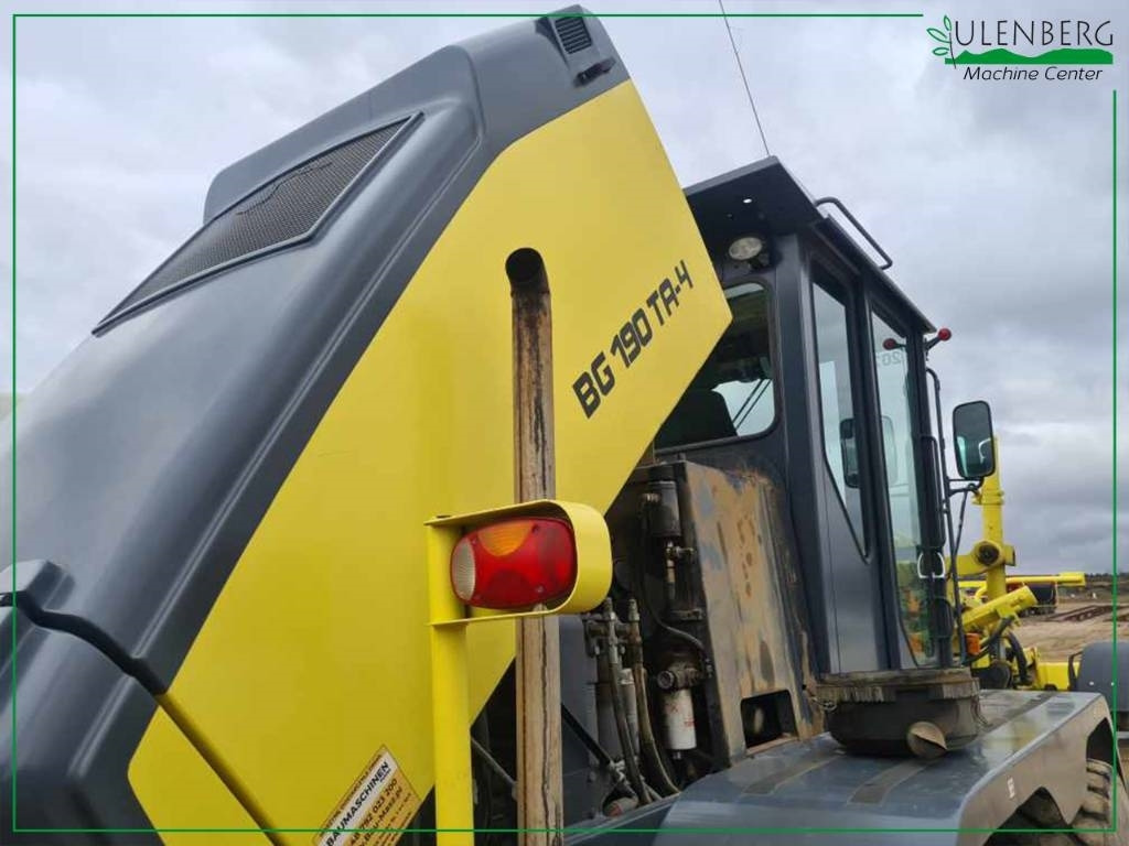 Niveleuse HBM BG 190 TA-4: photos 7 Niveleuse HBM BG 190 TA-4: photos 7