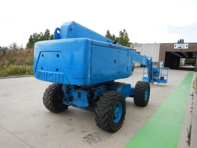 Aichi SP18AJ - Nacelle télescopique: photos 4 Aichi SP18AJ - Nacelle télescopique: photos 4