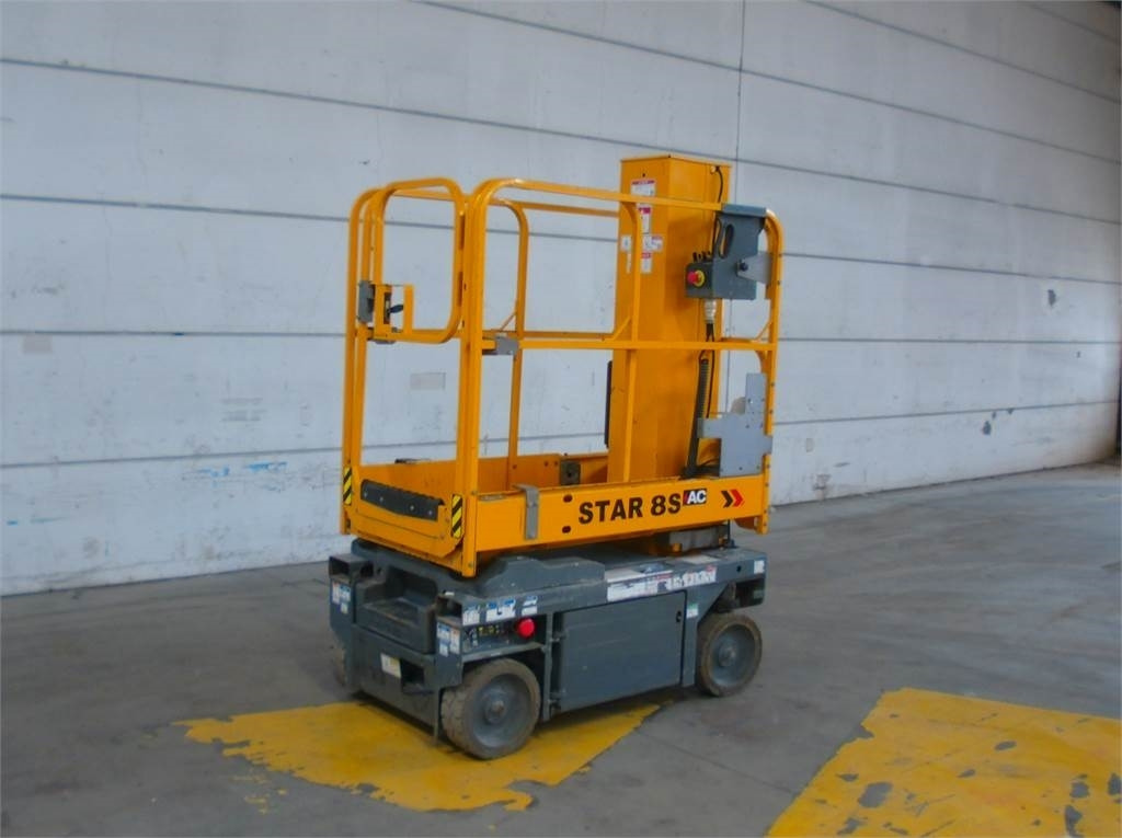 Haulotte STAR8S - Nacelle à mât vertical: photos 2 Haulotte STAR8S - Nacelle à mât vertical: photos 2