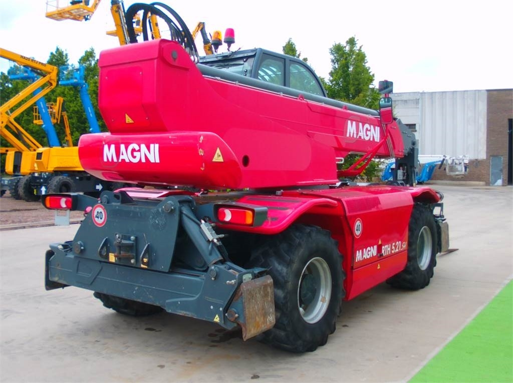 Magni 5.21 SH-D/C - Chariot télescopique: photos 4 Magni 5.21 SH-D/C - Chariot télescopique: photos 4