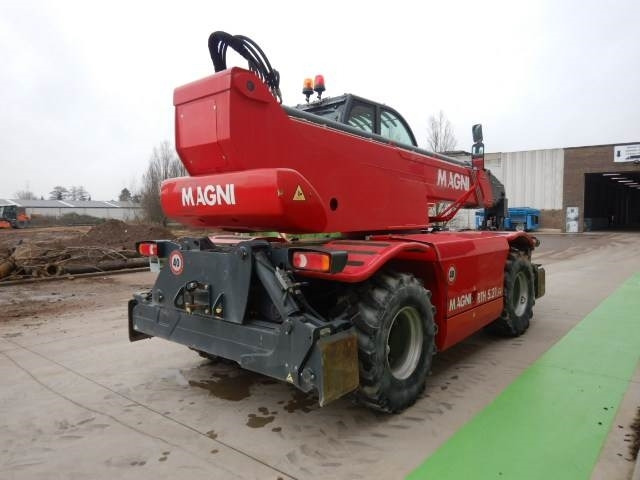 Magni 5.21 SH-D/C - Chariot télescopique: photos 4 Magni 5.21 SH-D/C - Chariot télescopique: photos 4