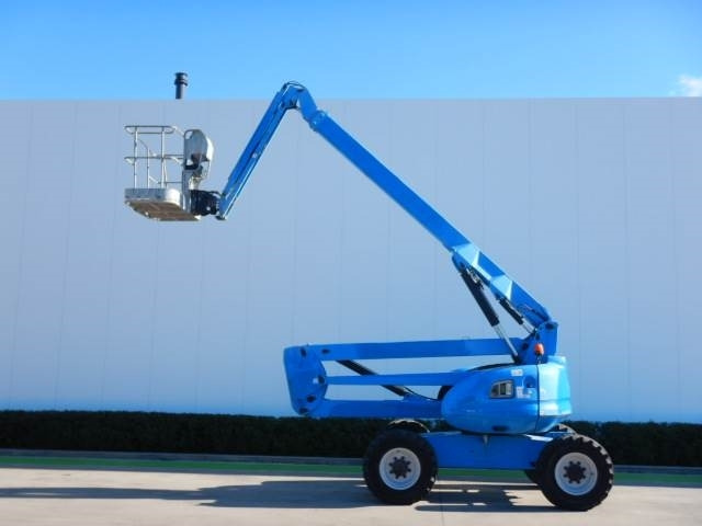 Nacelle articulée Manitou 200ATJ: photos 6 Nacelle articulée Manitou 200ATJ: photos 6