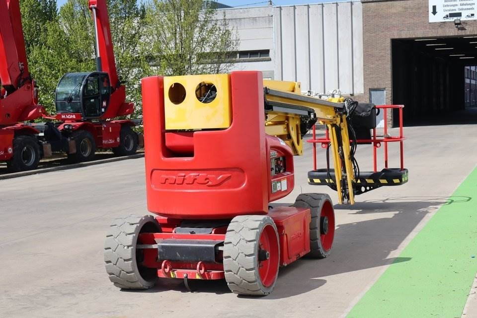 Niftylift HR17NE  - Nacelle articulée: photos 4 Niftylift HR17NE  - Nacelle articulée: photos 4