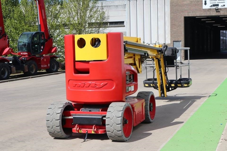 Niftylift HR17NE  - Nacelle articulée: photos 4 Niftylift HR17NE  - Nacelle articulée: photos 4