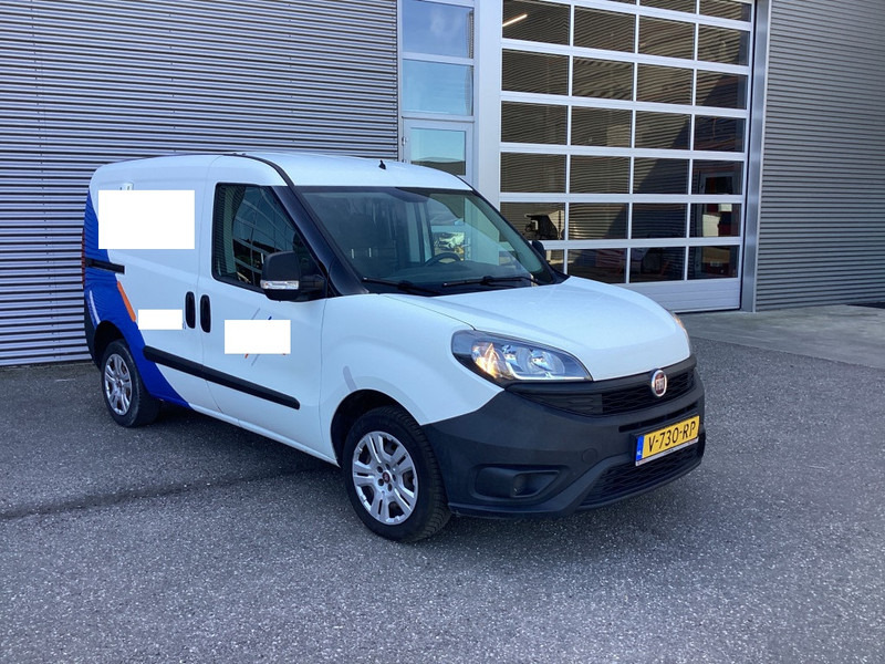 Fiat Dobló Cargo 1.3 MJ BPM VRIJ! 7x Voorraad NL Auto/ Airco/ Bluetooth/ Betimmering - Fourgonnette: photos 1 Fiat Dobló Cargo 1.3 MJ BPM VRIJ! 7x Voorraad NL Auto/ Airco/ Bluetooth/ Betimmering - Fourgonnette: photos 1