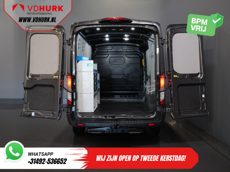 Ford Transit 350 2.0 TDCI 170 pk Aut. L2H2 BPM VRIJ! Carplay/ Navi/ Camera/ Inrichting/ Trekhaak/ PDC/ Cruise/ Airco - Fourgon utilitaire: photos 5 Ford Transit 350 2.0 TDCI 170 pk Aut. L2H2 BPM VRIJ! Carplay/ Navi/ Camera/ Inrichting/ Trekhaak/ PDC/ Cruise/ Airco - Fourgon utilitaire: photos 5