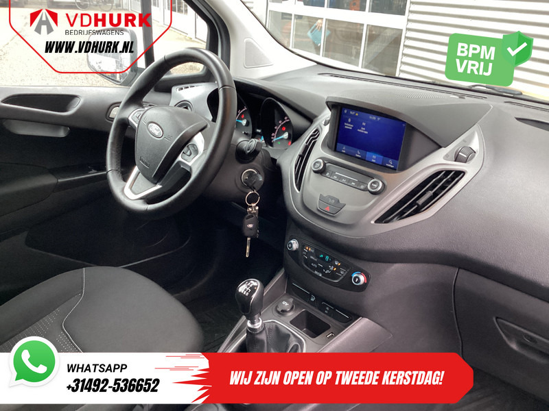 Ford Transit Courier 1.0 EcoBoost Limited BENZINE BPM VRIJ! Carplay/ Camera/ Climate/ PDC/ LMV/ Cruise - Fourgonnette: photos 3 Ford Transit Courier 1.0 EcoBoost Limited BENZINE BPM VRIJ! Carplay/ Camera/ Climate/ PDC/ LMV/ Cruise - Fourgonnette: photos 3