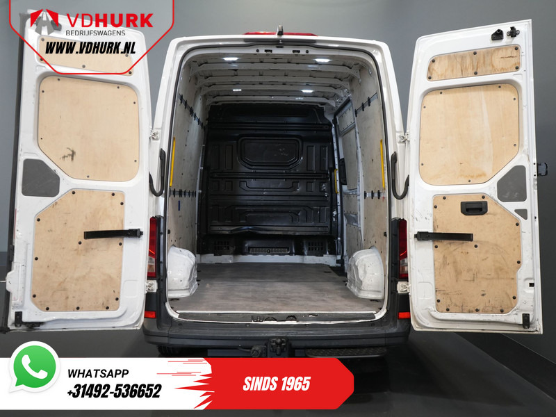 MAN TGE 3.140 140 pk 2.0 TDI DSG Aut. L3H3 EXPORT ONLY 270Gr.Deuren/ Gev.Stoel/ Navi/ Carplay/ Camera/ Cruise/ Trekhaak/ Airco - Fourgon utilitaire: photos 5 MAN TGE 3.140 140 pk 2.0 TDI DSG Aut. L3H3 EXPORT ONLY 270Gr.Deuren/ Gev.Stoel/ Navi/ Carplay/ Camera/ Cruise/ Trekhaak/ Airco - Fourgon utilitaire: photos 5