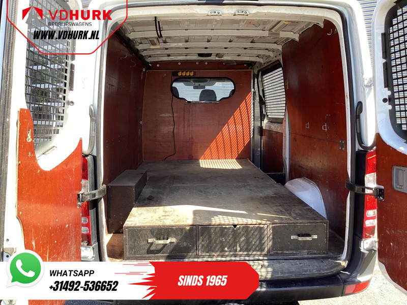Mercedes-Benz Sprinter 313 2.2 CDI Aut. L2 EXPORT ONLY NL Auto/ APK 05-2026/ 2.8t Trekverm./ Camera/ Cruise/ Trekhaak/ Airco - Fourgon utilitaire: photos 5 Mercedes-Benz Sprinter 313 2.2 CDI Aut. L2 EXPORT ONLY NL Auto/ APK 05-2026/ 2.8t Trekverm./ Camera/ Cruise/ Trekhaak/ Airco - Fourgon utilitaire: photos 5