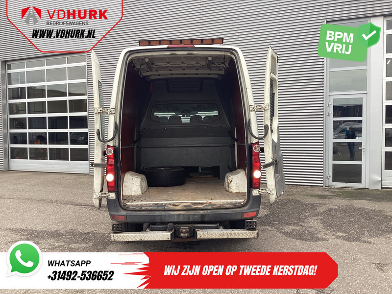Volkswagen Crafter 50 2.5 TDI Aut. L2H2 DC Dubbel Cabine EXPORT 5 cil/ 3.5t Trekverm./ Airco/ 6 Pers./ 270Gr.Deuren/ Trekhaak - Fourgon utilitaire, Utilitaire double cabine: photos 5 Volkswagen Crafter 50 2.5 TDI Aut. L2H2 DC Dubbel Cabine EXPORT 5 cil/ 3.5t Trekverm./ Airco/ 6 Pers./ 270Gr.Deuren/ Trekhaak - Fourgon utilitaire, Utilitaire double cabine: photos 5