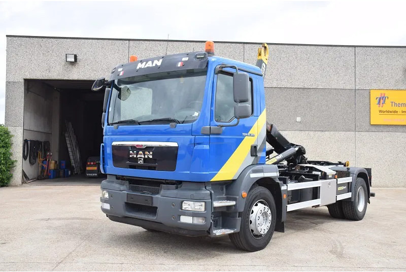 MAN TGM 18.340 - Camion ampliroll: photos 3 MAN TGM 18.340 - Camion ampliroll: photos 3